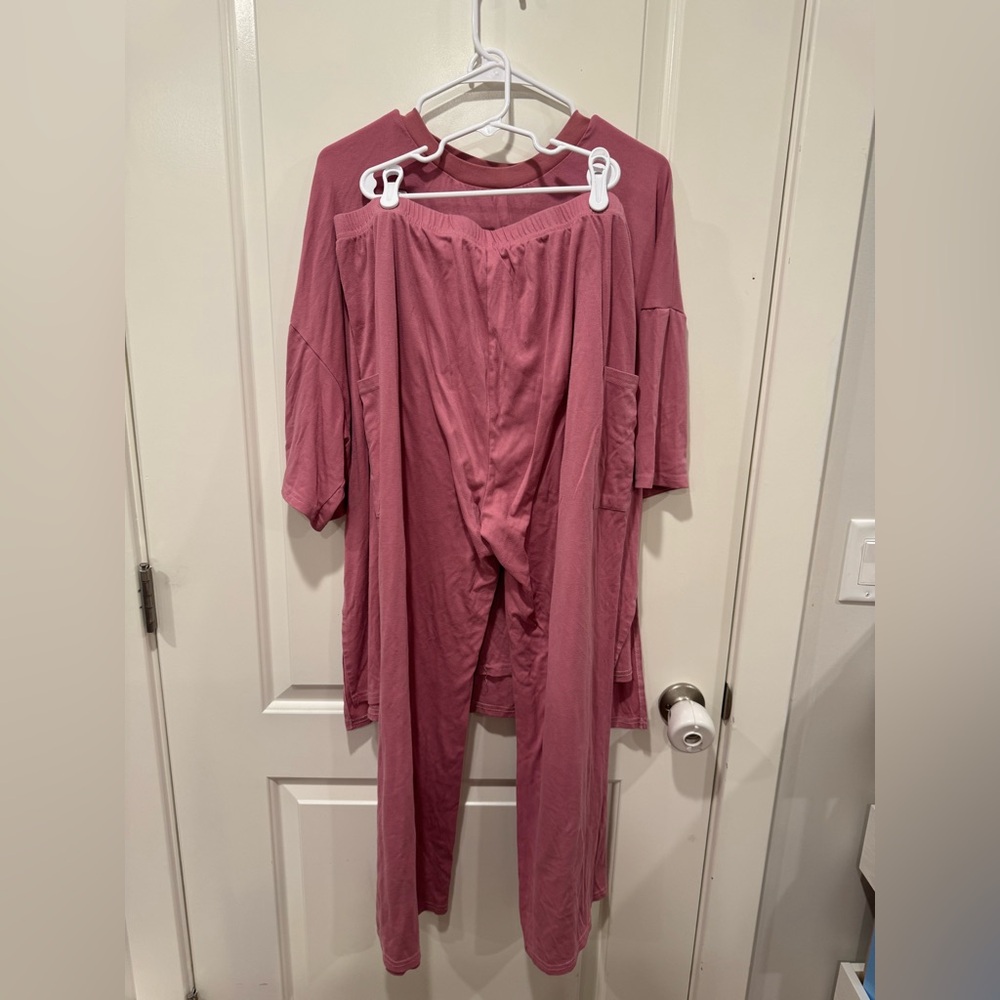 Relaxed Women's Pajama Set in Dusty Rose